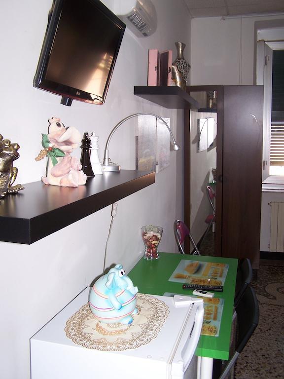Affittacamere Buenos Ayres Gênes Chambre photo