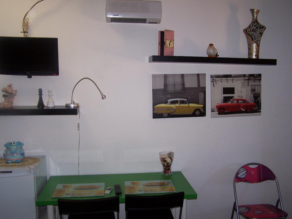 Affittacamere Buenos Ayres Gênes Chambre photo