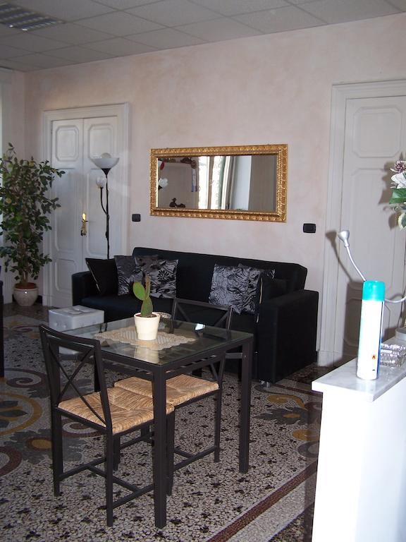 Affittacamere Buenos Ayres Gênes Extérieur photo